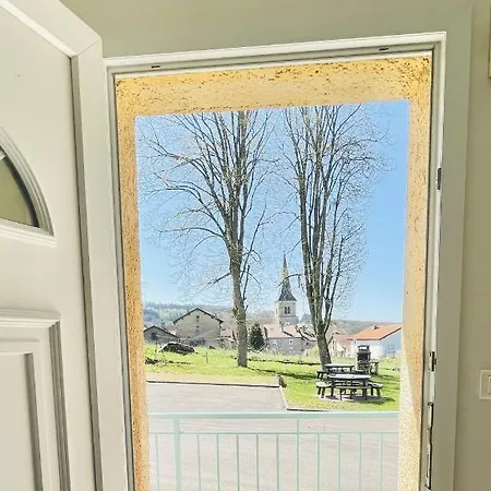 Louis Le Lavoir Apartment