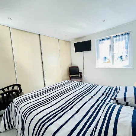 Louis Le Lavoir Apartment *
